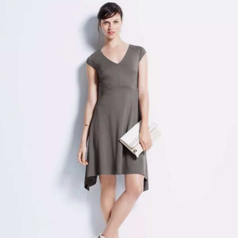 Ann Taylor, Ponte Handkerchief Hem Dress, Size 0 Petite, Color Dark Pewter